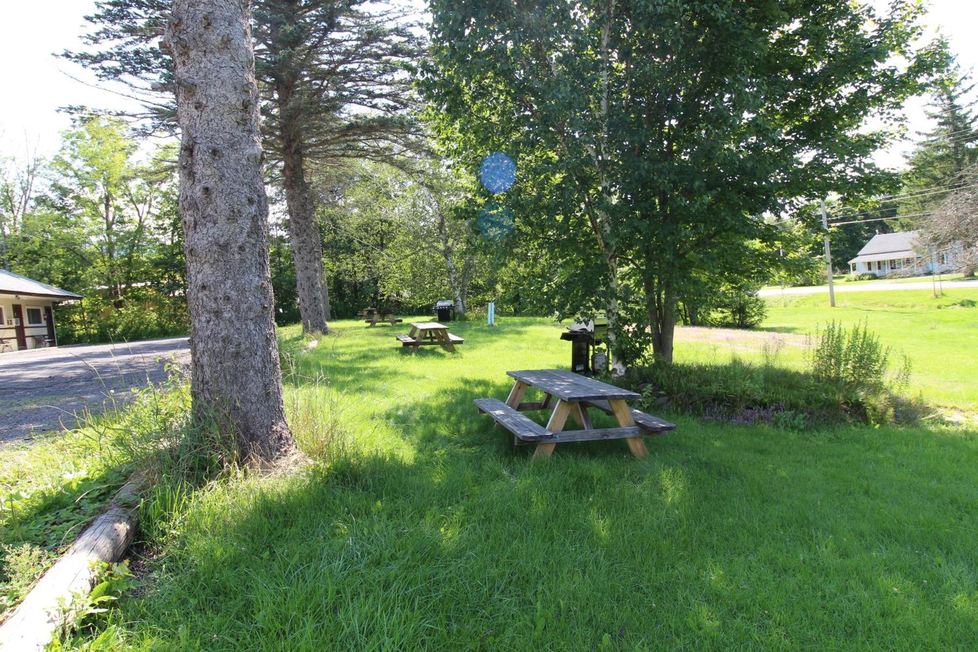 Matterhorns Hunter Lodge Exterior photo